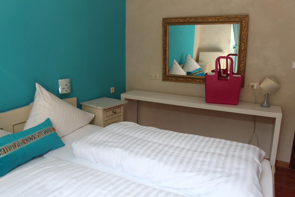 Hotel Turmdieb Фольках Номер фото